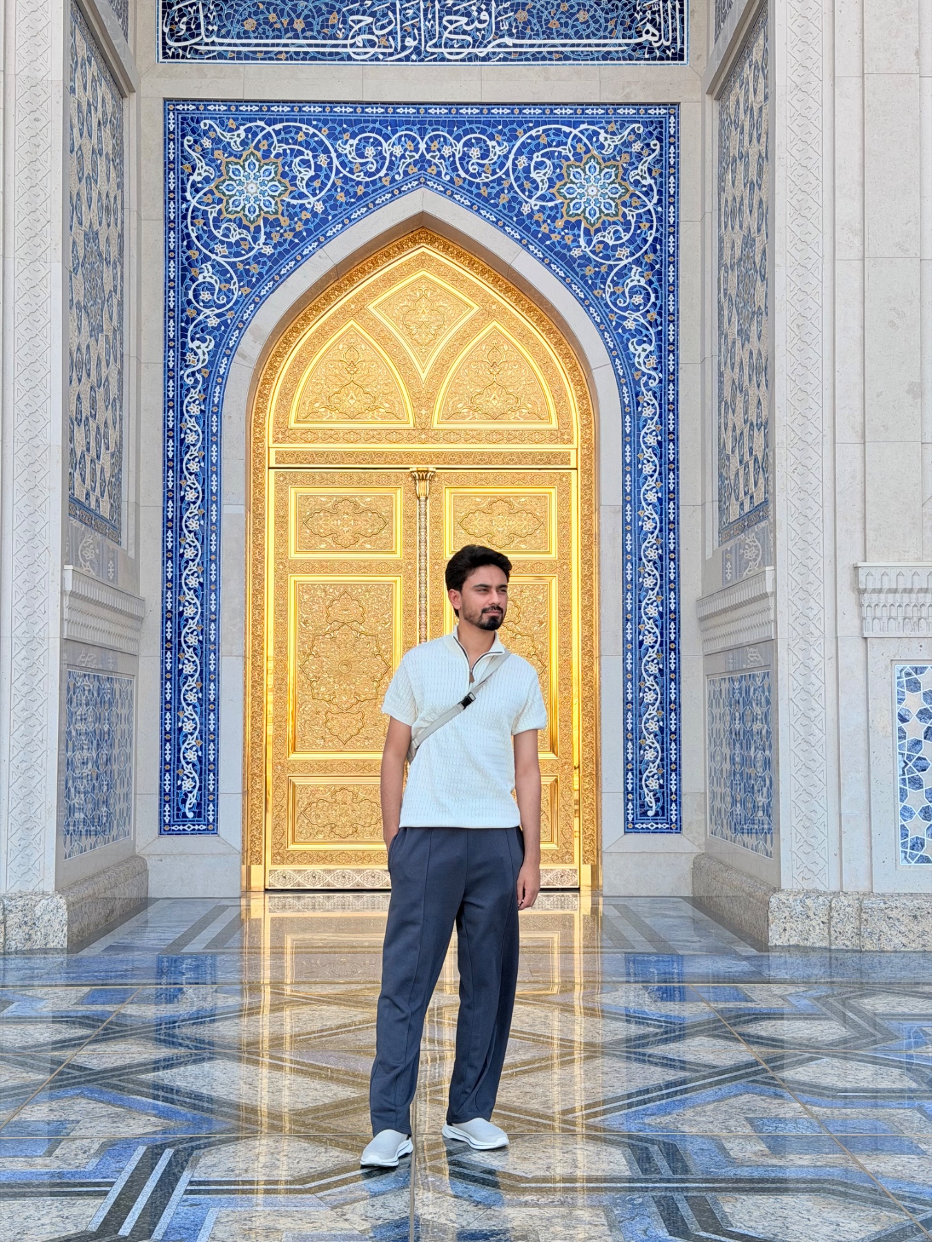 Hamza Khan — Bio 2
